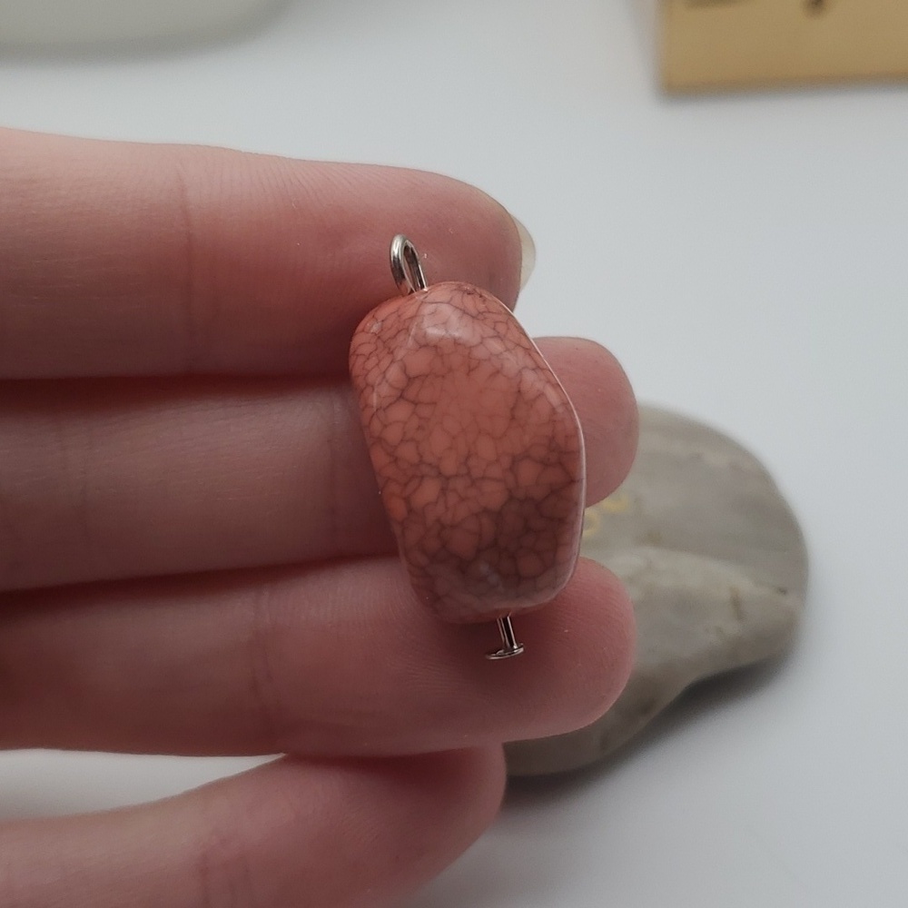 Faux howlite salmon pink gem pendant